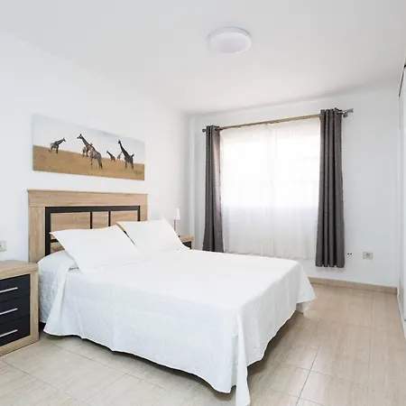 Apartment Home2book The Heights Cristianos, Pool